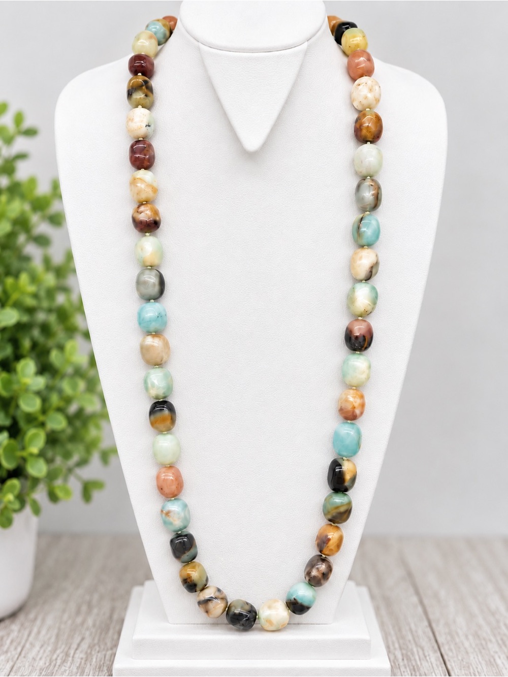 525. Vintage Natural Agate Gemstone Necklace 34” Hand Knotted 925 Sterling